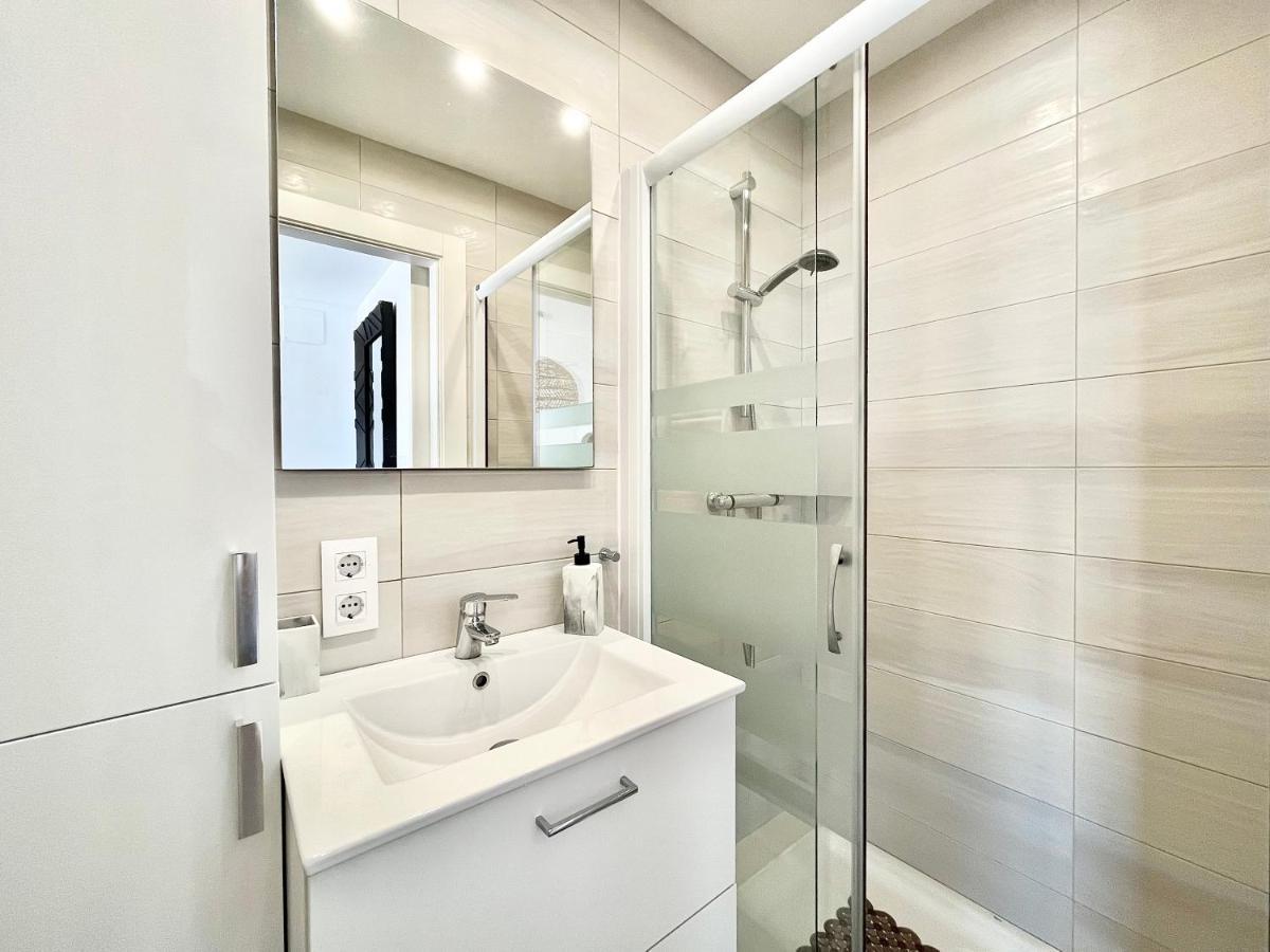 Las Olas 2B - Barneda Premium Roses Exterior foto